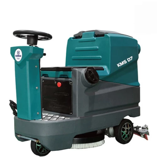 Máy chà sàn ngồi lái Kumisai KMS D7
