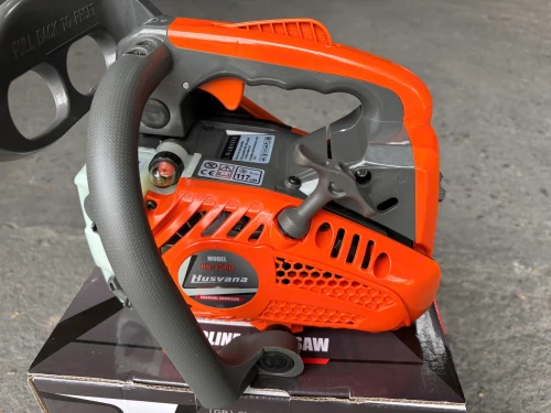Máy Cưa Xích 2 Thì Husvana HV-2500
